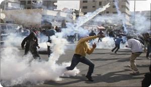 الخلیل میں اسرائیلی فوج اور فلسطینی مظاہرین میں خون ریز جھڑپیں